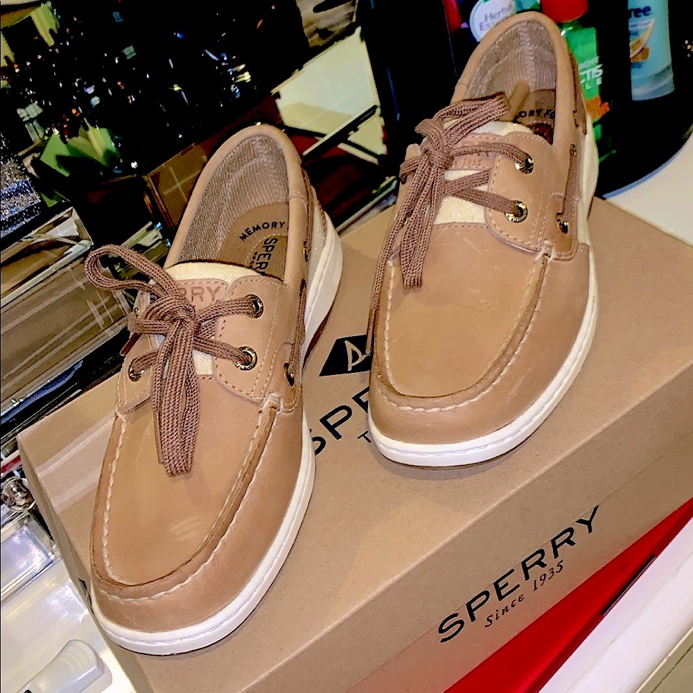 ⚓️NEW • SPERRY BOAT SHOES •🏝